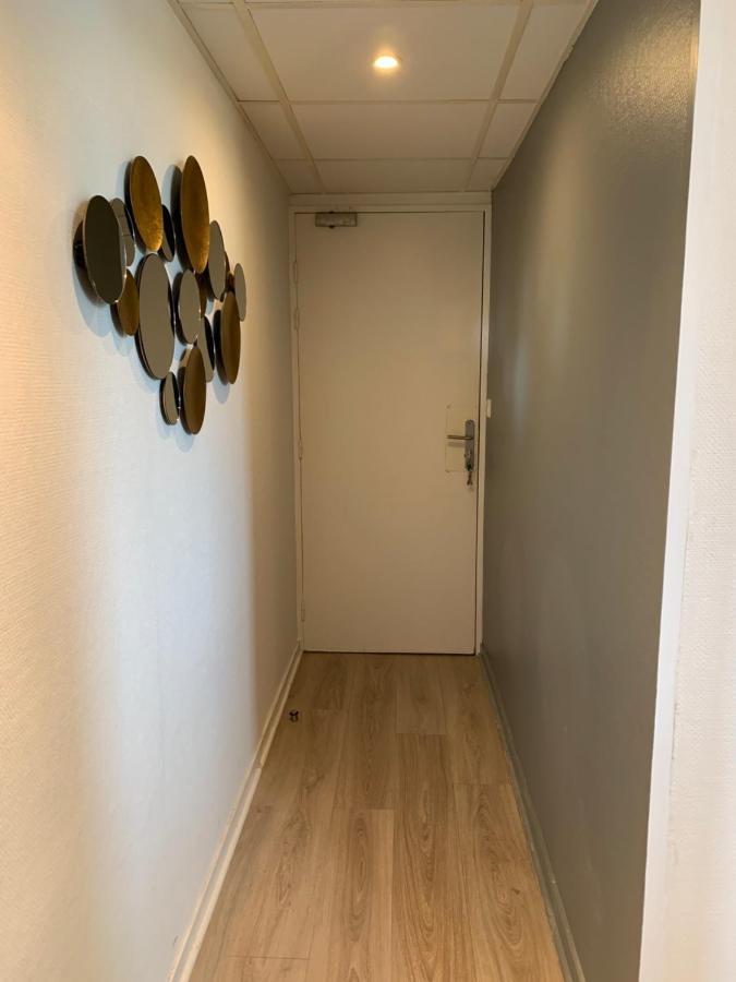 מאני-לה-הונגרה Lys - 7 Min Des Parcs Walt Disney- Parfait Pour Les Familles- Arrivee Autonome - Parking & Wifi Gratuit מראה חיצוני תמונה