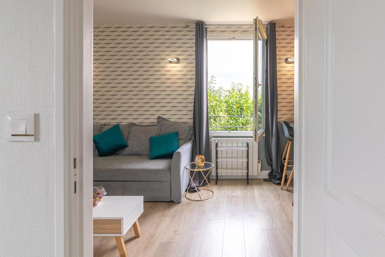 מאני-לה-הונגרה Lys - 7 Min Des Parcs Walt Disney- Parfait Pour Les Familles- Arrivee Autonome - Parking & Wifi Gratuit מראה חיצוני תמונה